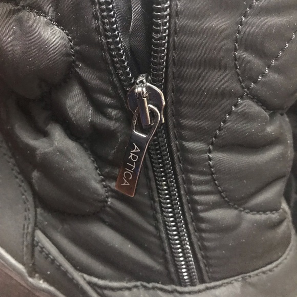 Artica Winter Boots - Picture 5 of 6